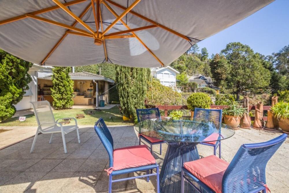 Casa à venda por R$ 6.350.000,00 - Campos do Jordão/SP