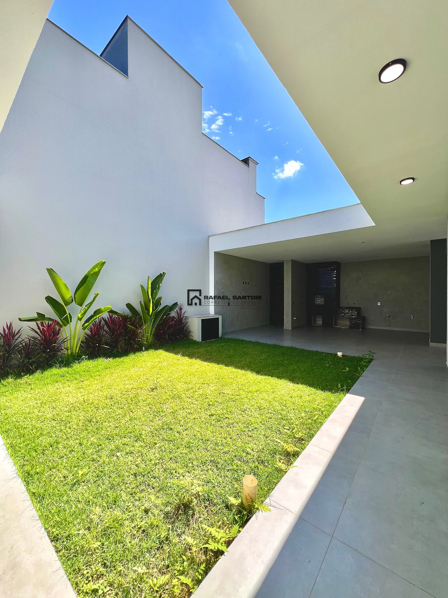 CASA NOVA COM 03 QUARTOS TRES RIOS DO SUL
