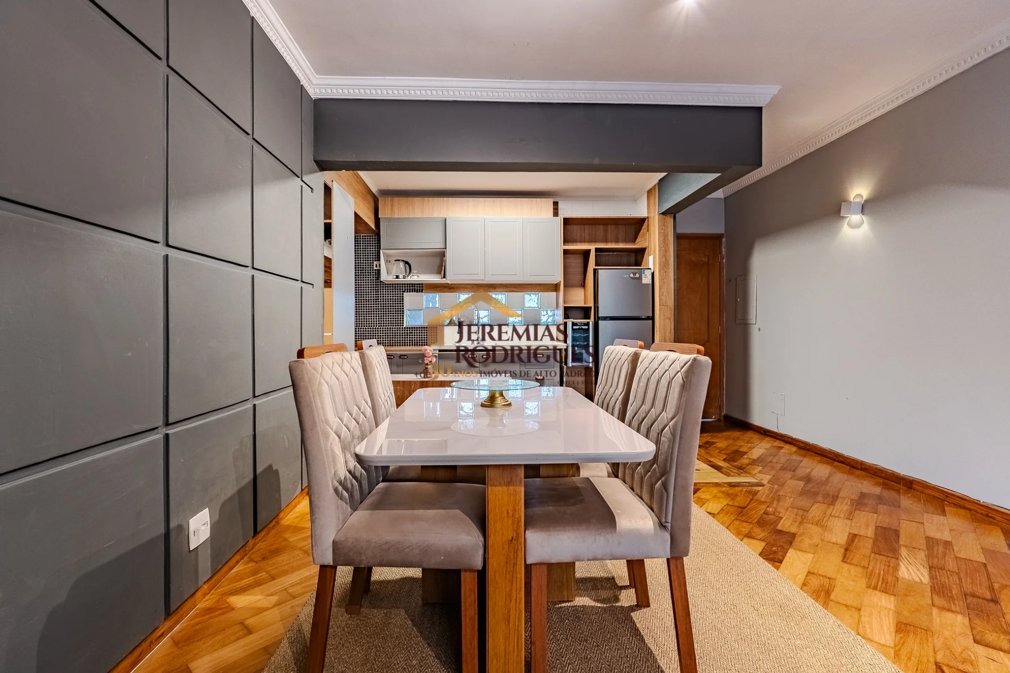 Apartamento à venda no Condomínio Chateau Du Loire em Campos do Jordão/SP. — foto 8