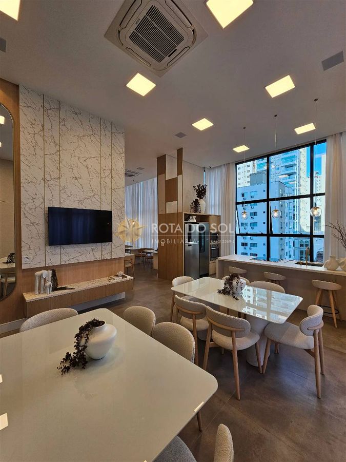 Residencial Brooklyn Tower Apartamento 4 Suítes em Meia Praia Itapema/SC — foto 33