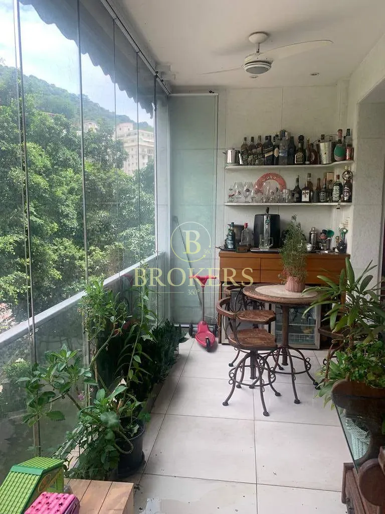 Apartamento à venda Rua Cosme Velho - Cosme Velho. Varanda, 4 quartos, sendo 2 suítes, 3 vagas na e — foto 4