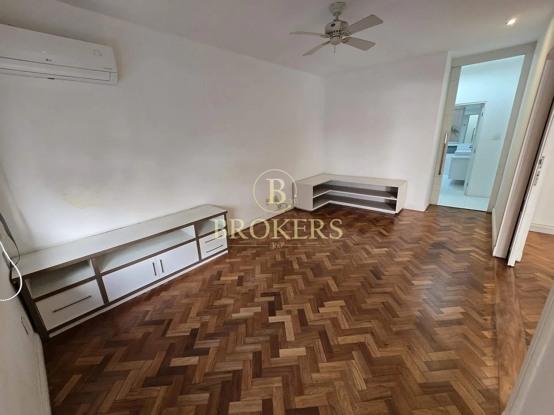 Apartamento garden à venda, Praia do Flamengo, varanda interna, salão em múltiplos ambientes, 3 qua