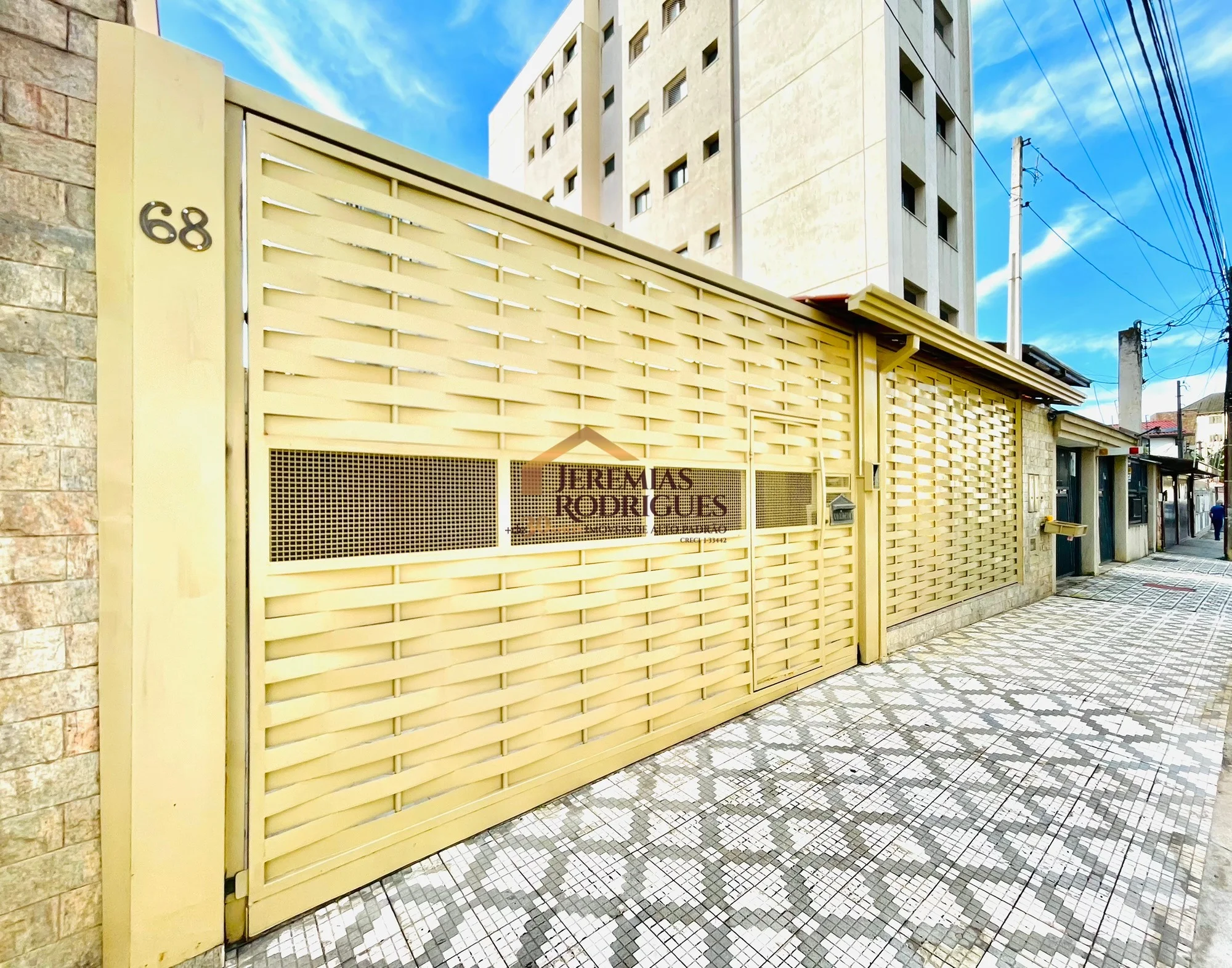 Casa para locação e venda no Centro em Taubaté/SP. — foto 43