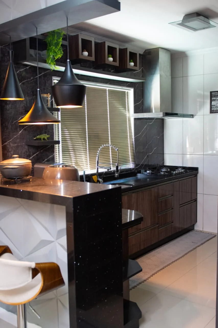 Sobrado 300m² | 2 Suítes | Lazer Completo | 4 Vagas | Vila Humaitá - Santo André