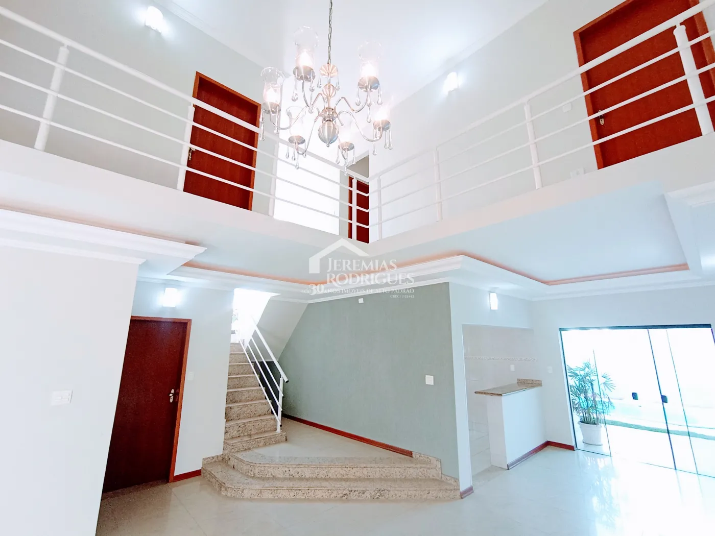 Casa para venda e locação com 4 dormitórios no Condomínio Campos do Conde I em Tremembé/SP