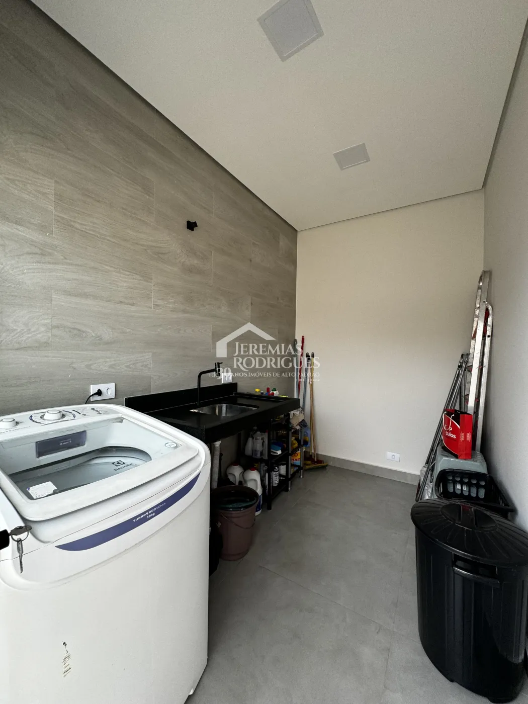 Casa com 3 suítes, 245 m² - Condomínio Village Splendore - Pindamonhangaba/SP.