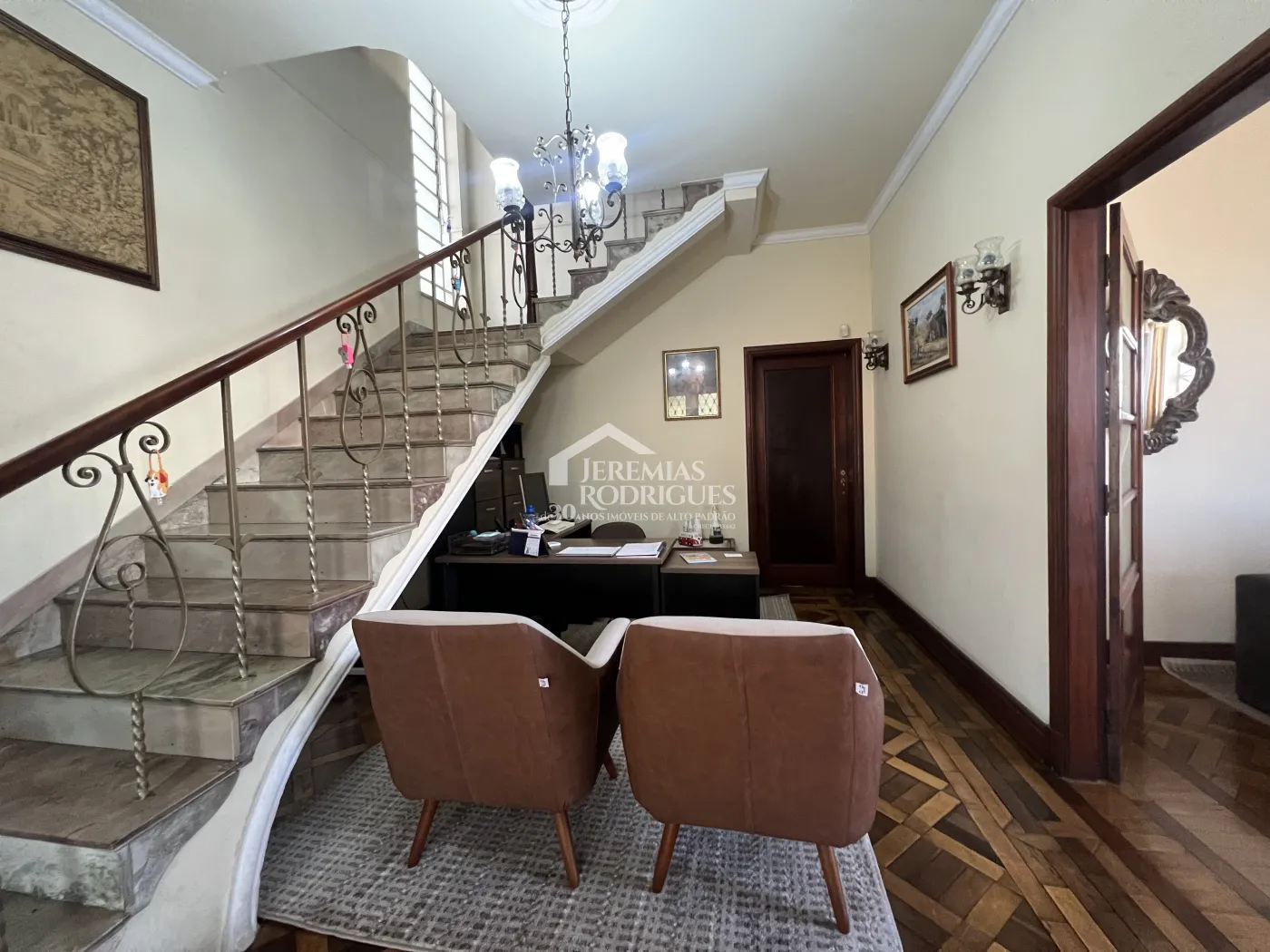 Casa com 3 dormitórios, 260 m² - Centro - Taubaté/SP