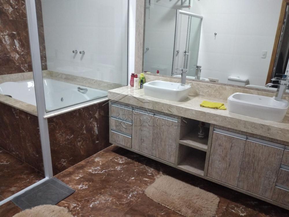 Casa à venda por R$ 1.170.000,00 - Taubaté/SP