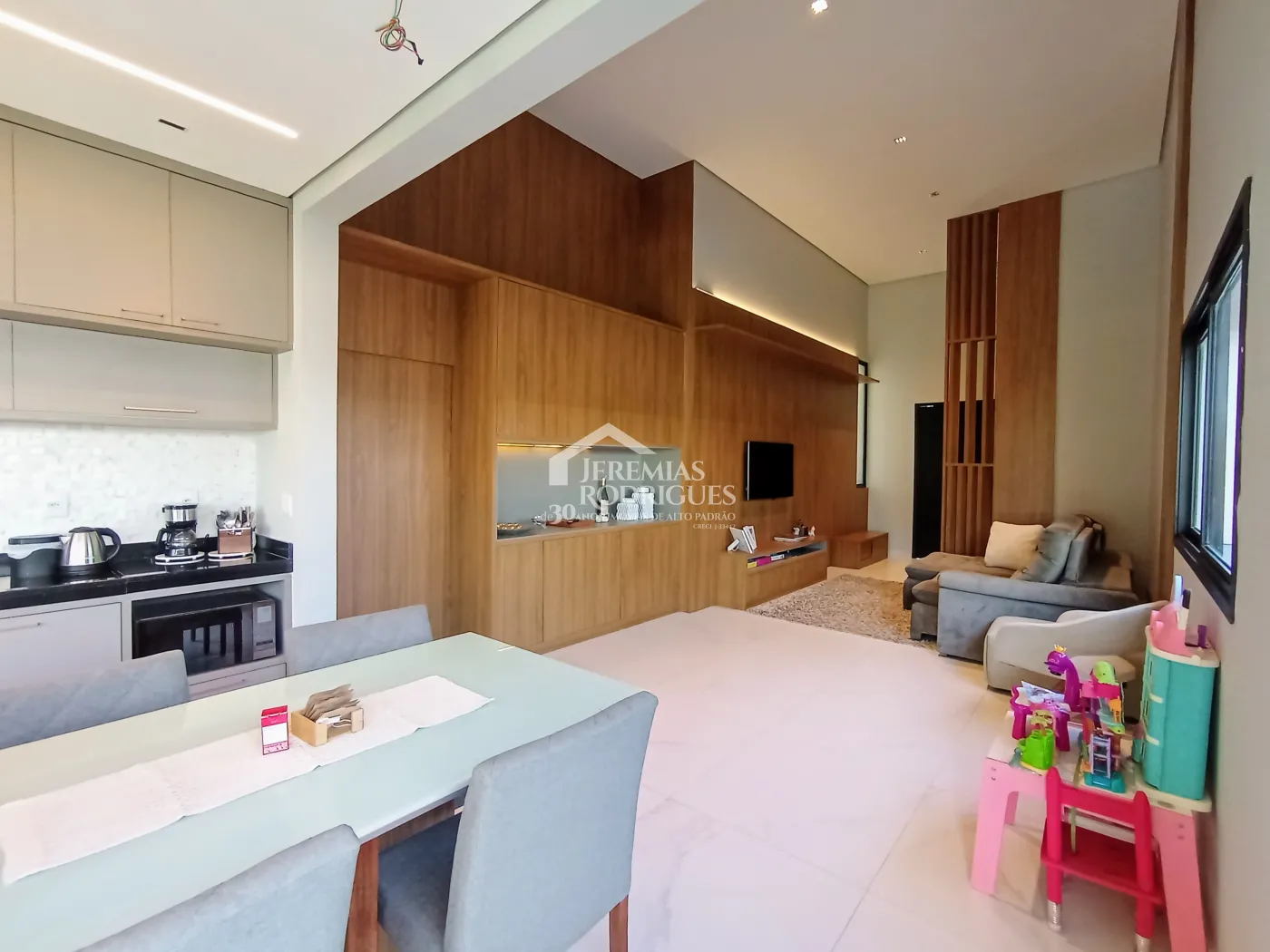 Casa para venda com 3 suítes no Condomínio Residencial Terrazzo Di Itália em Taubaté/SP