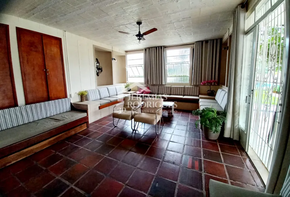 Chácara com 4 quartos, 5.580 m², à venda em Pindamonhangaba/SP