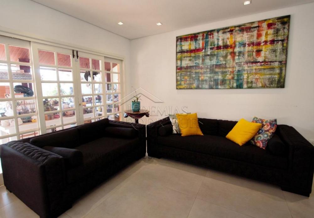 Casa à venda por R$ 2.200.000,00 - Tremembé/SP
