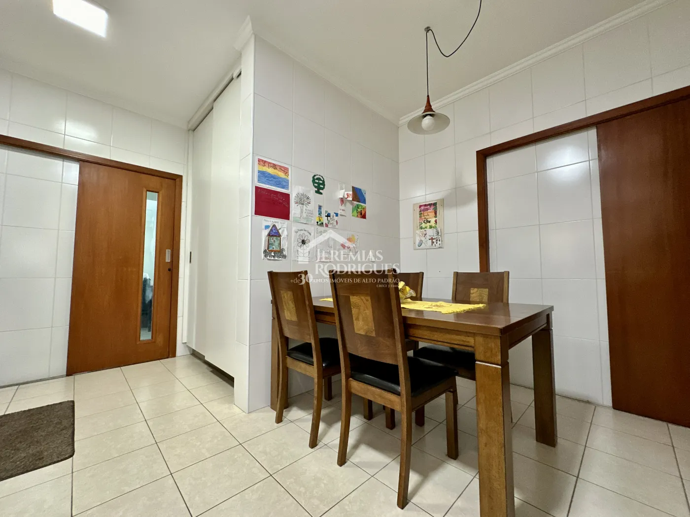Casa com 3 suítes, 386 m² - Condomínio Taubaté Village - Taubaté/SP