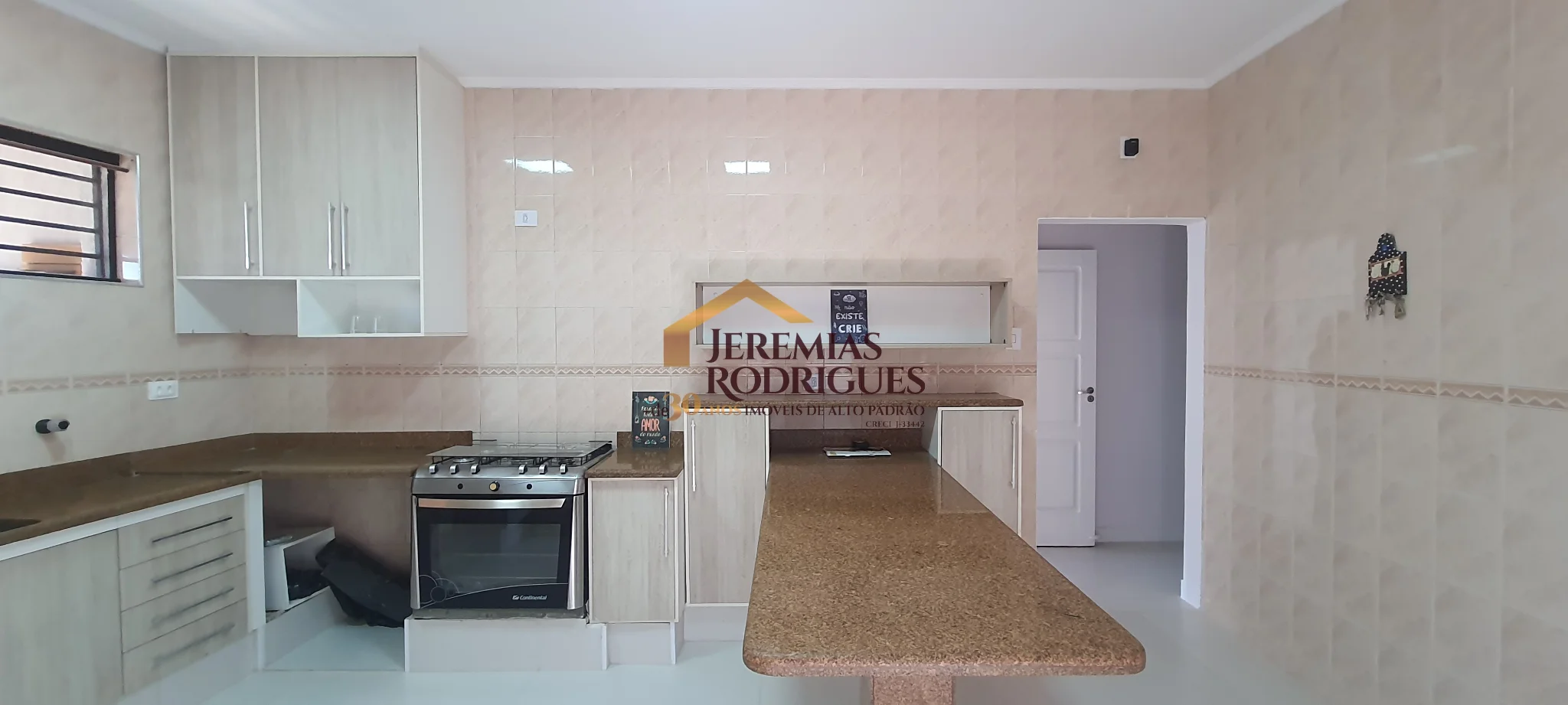 Casa á venda no Bairro Jardim Russi em Taubaté/SP. — foto 18