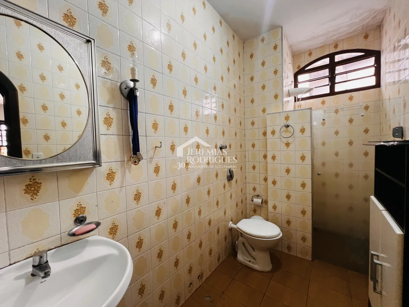 Casa para venda com 4 dormitórios no Centro em Taubaté/SP