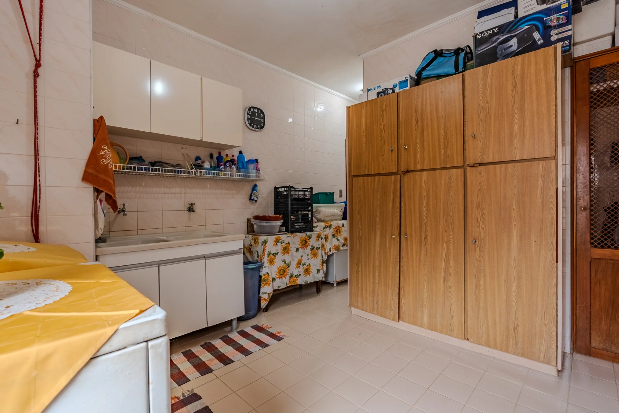 Casa à venda com 4 dormitórios no Condomínio Village Paineiras em Pindamonhangaba/SP. 