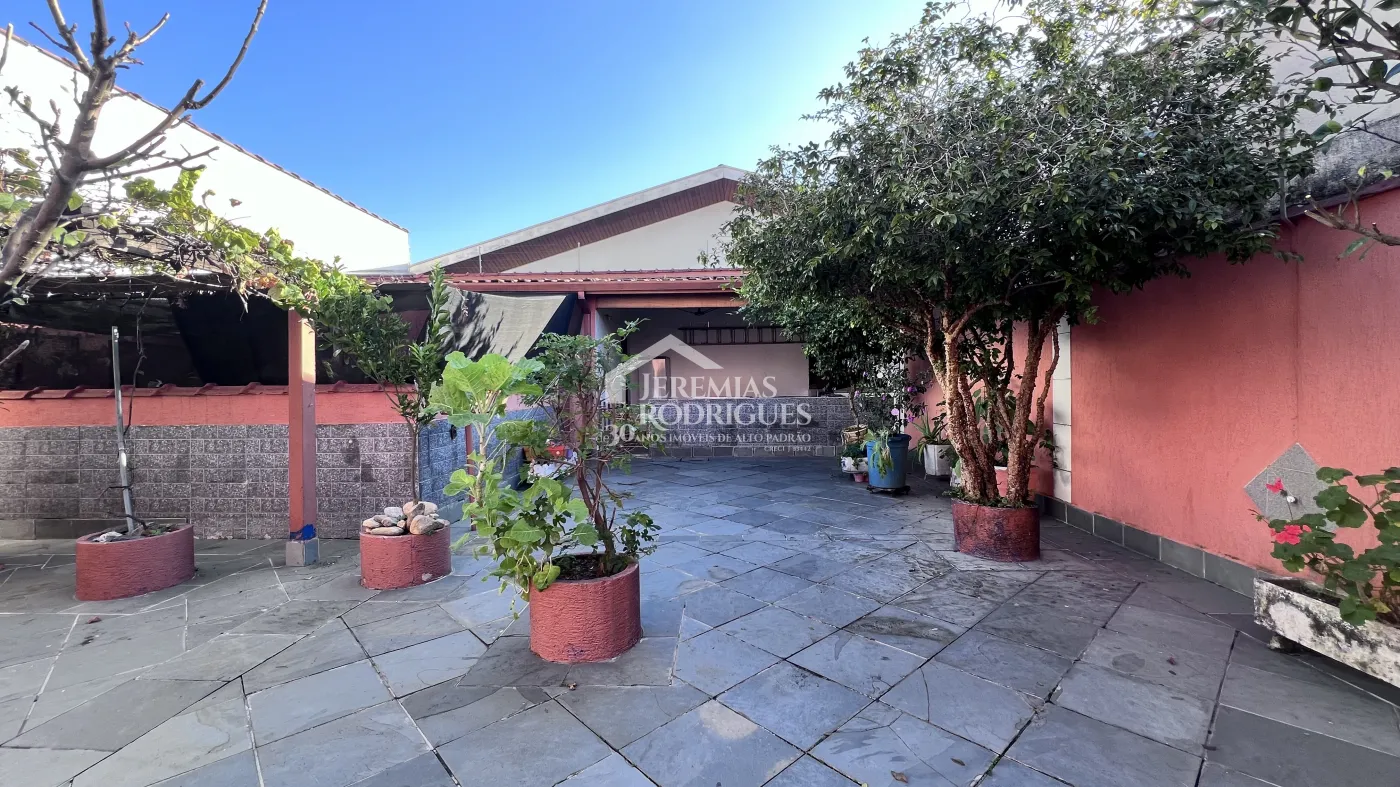 Casa com 5 dormitórios, 349 m² - Parque Santo Antônio - Taubaté/SP