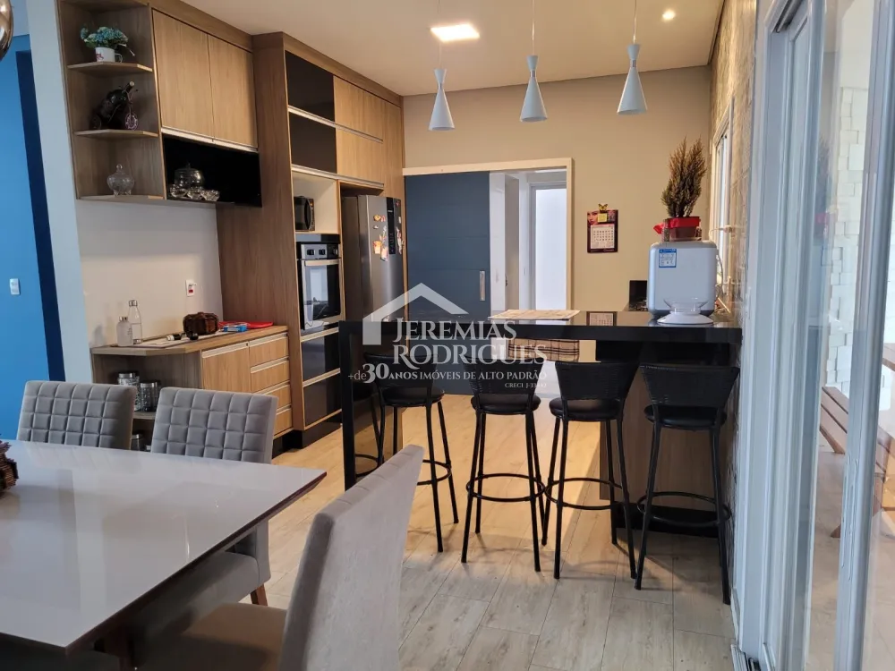 Casa com 3 quartos, 306 m², à venda por R$ 1.450.000- Condomínio Ouro Ville - Taubaté/SP