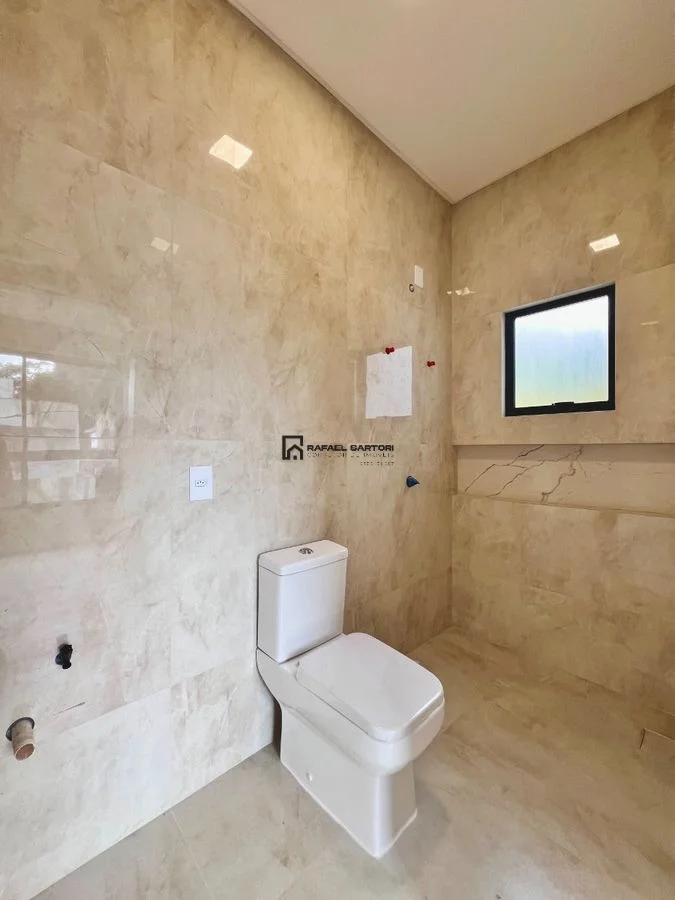 GEMINADO COM 03 SUITES NA BARRA DO RIO CERRO — foto 12