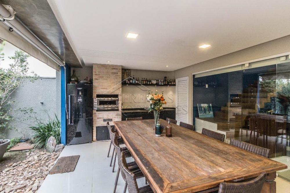 Casa à venda por R$ 1.300.000,00 - Tremembé/SP