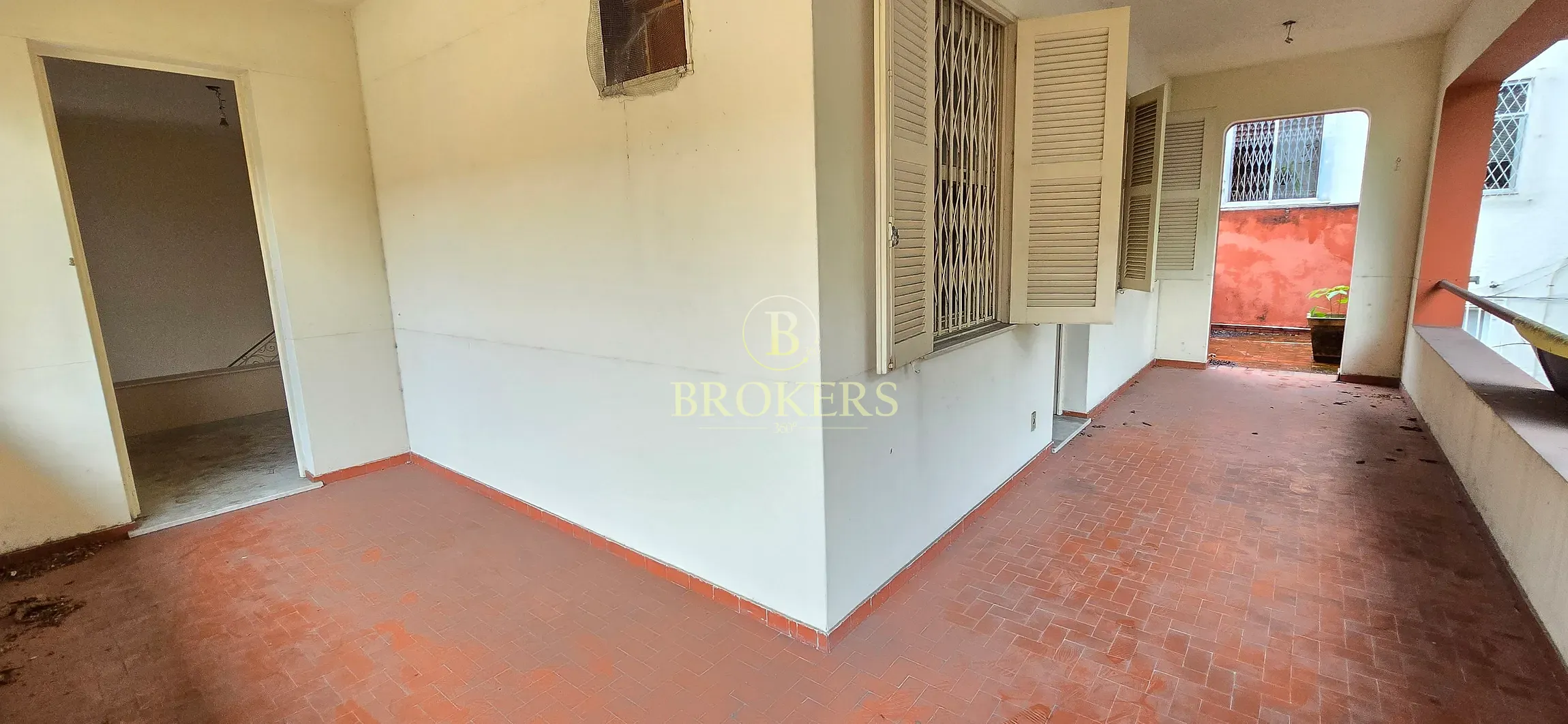 Residência Exclusiva em Centro de Terreno em Laranjeiras — foto 24