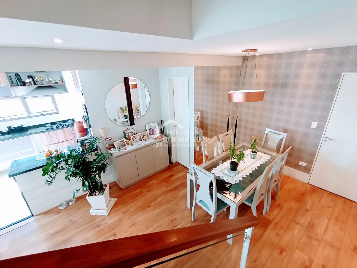 Apartamento à venda com 3 dormitórios no Edifício Jabuticabeiras em Taubaté/SP