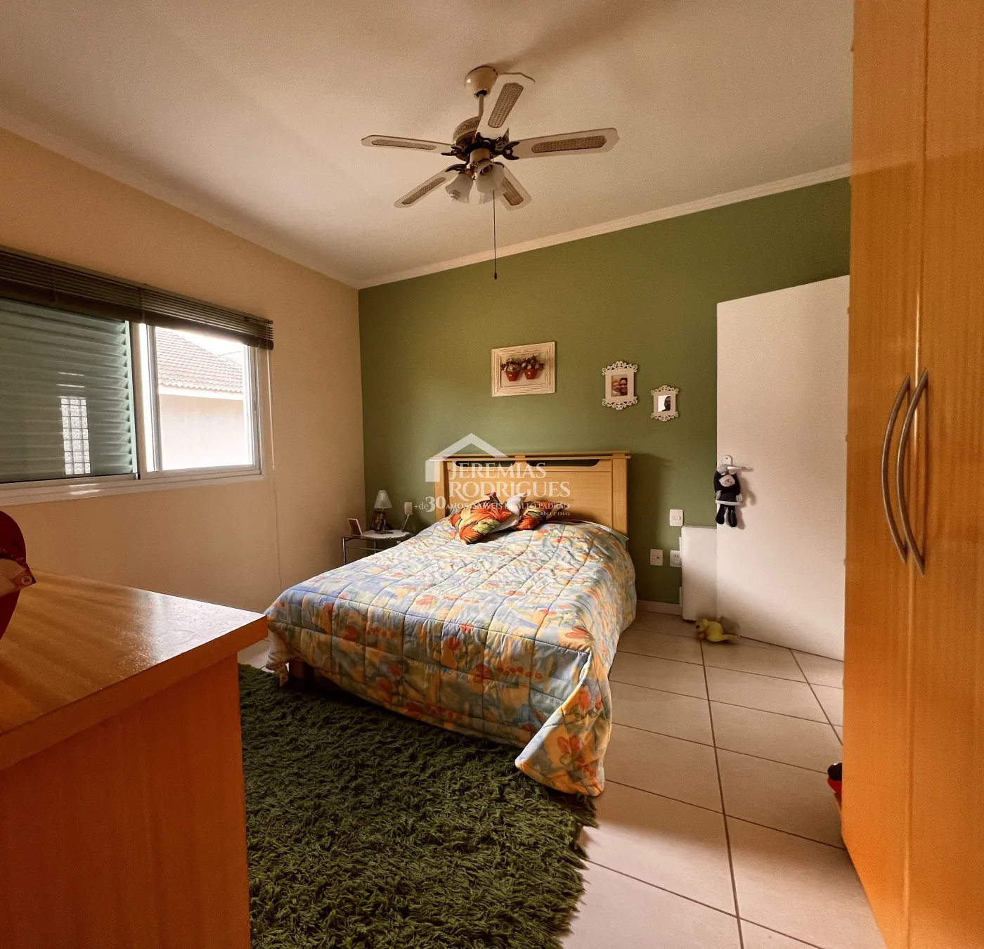 Casa com 4 dormitórios, 305 m² - Condomínio Taubaté Village - Taubaté/SP.