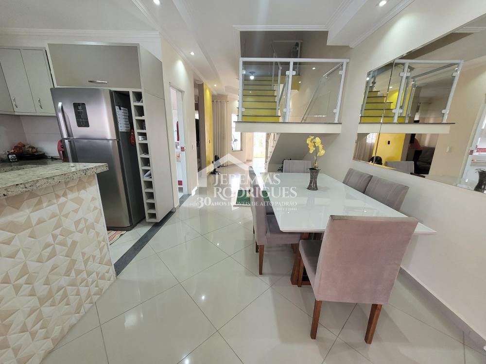 Casa com 3 dormitórios, 174 m² - Condomínio Residencial Laguna - Pindamonhangaba/SP