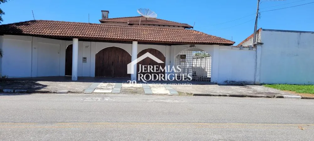 Casa á venda no Lessa em Pindamonhangaba/SP