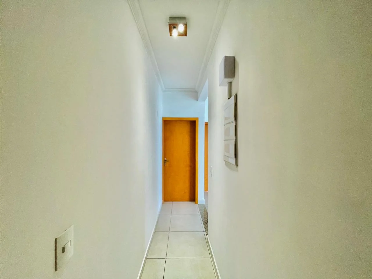 Casa para locação e venda no Condomínio Real Ville em Pindamonhangaba/SP.