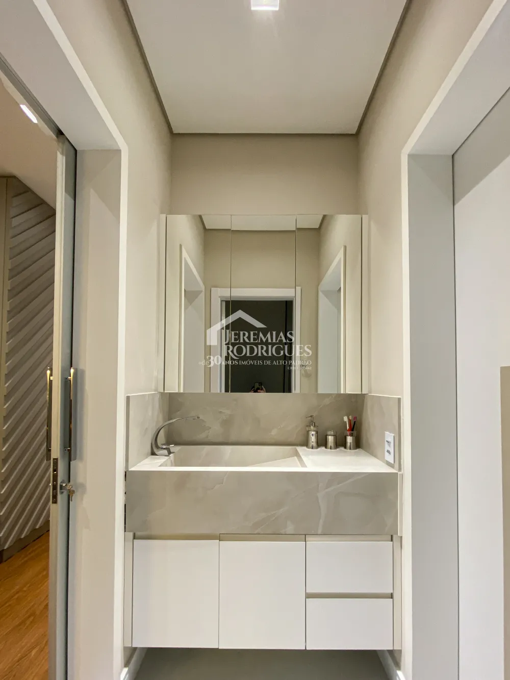 Casa com 3 quartos, 203 m², à venda por R$ 1.490.000- Condomínio Colinas do Belém - Taubaté/SP