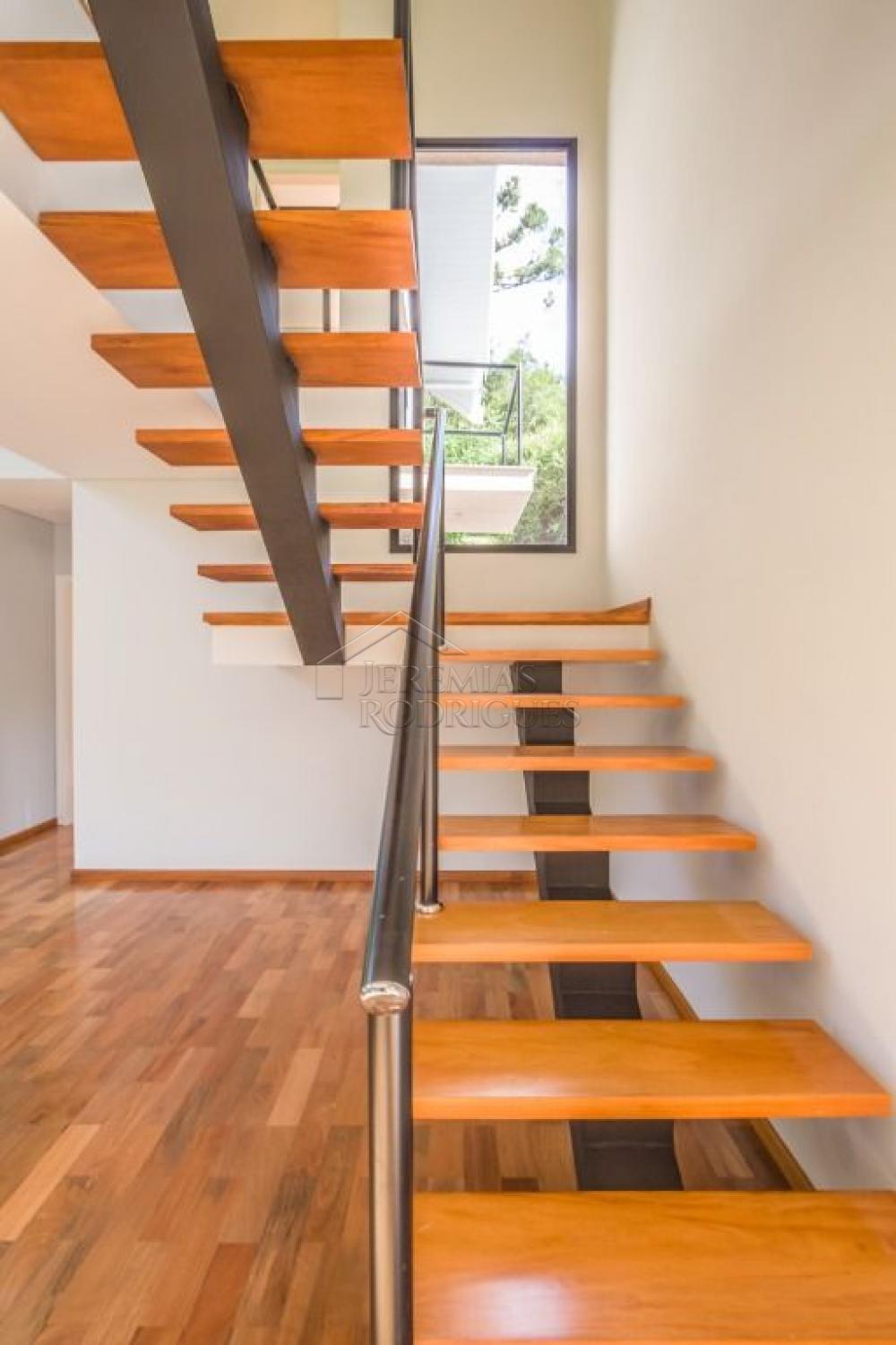 Casa com 4 dormitórios à venda, 360 m² - Horto Florestal - Campos do Jordão/SP