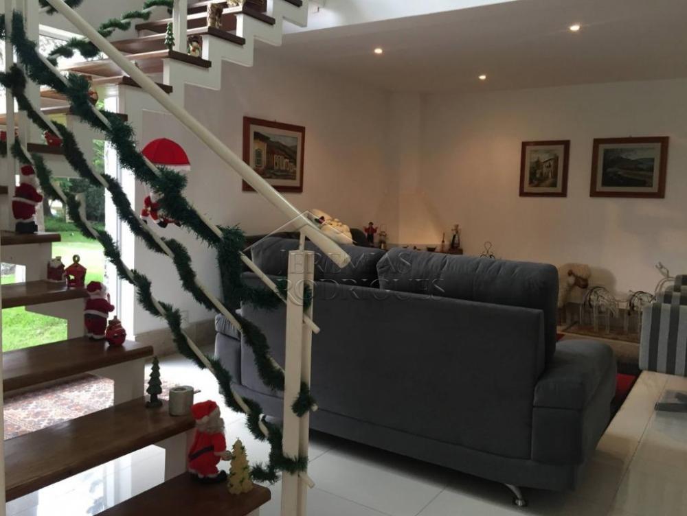 Casa à venda por R$ 2.455.000,00 - Pindamonhangaba/SP