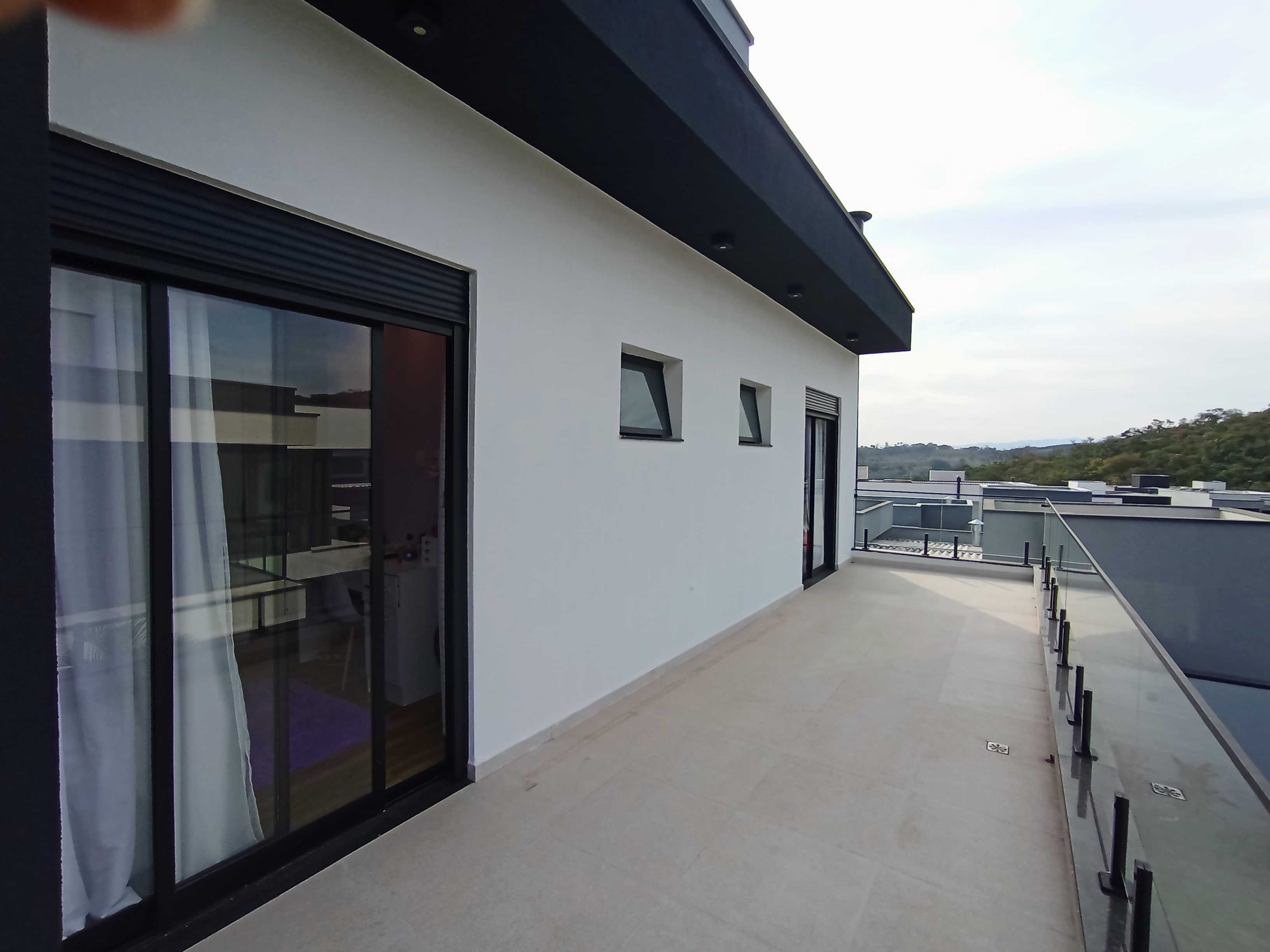 Casa à venda com 4 dormitórios no Condomínio Cyrela Landscape em Taubaté/SP.