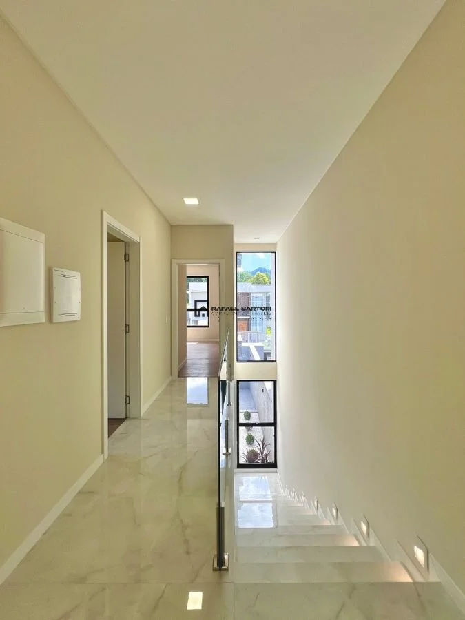 GEMINADO COM 03 SUITES NA BARRA DO RIO CERRO — foto 8