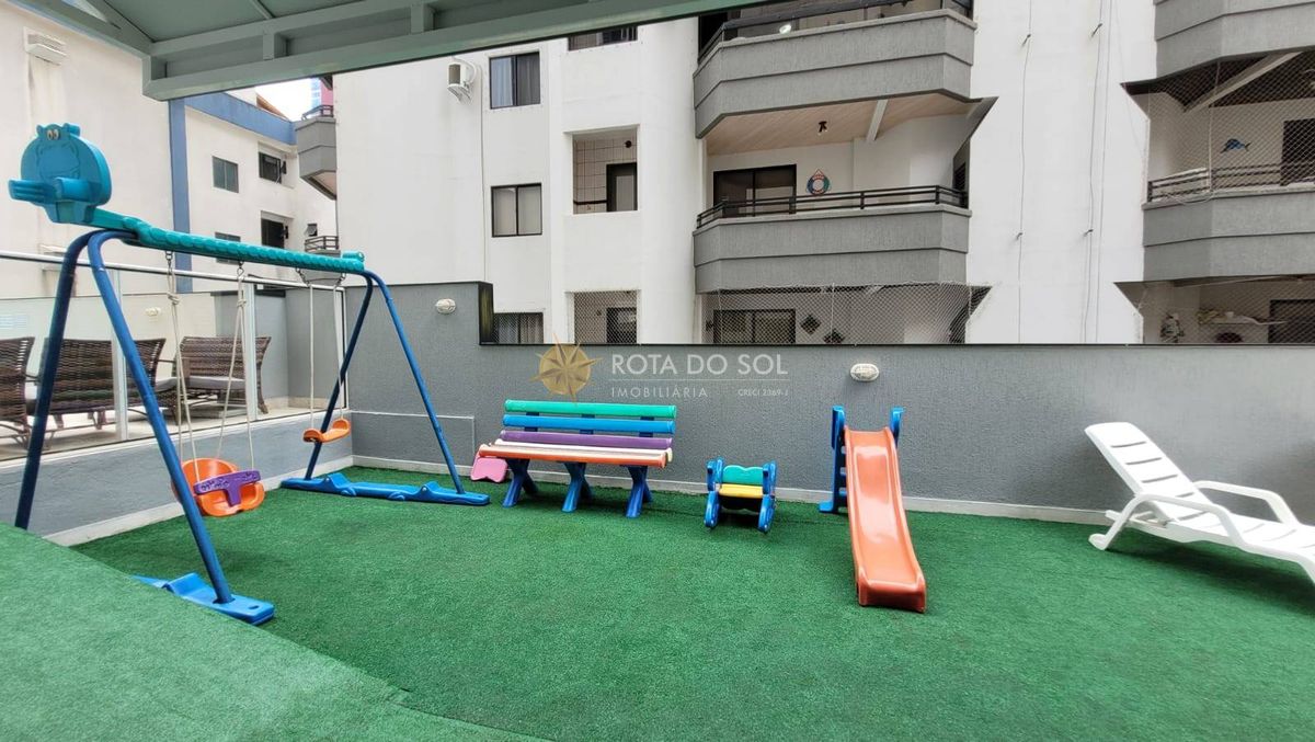 Residecial Embaixador Apartamento 3 Suítes e 2 Vagas em Meia Praia Itapema SC