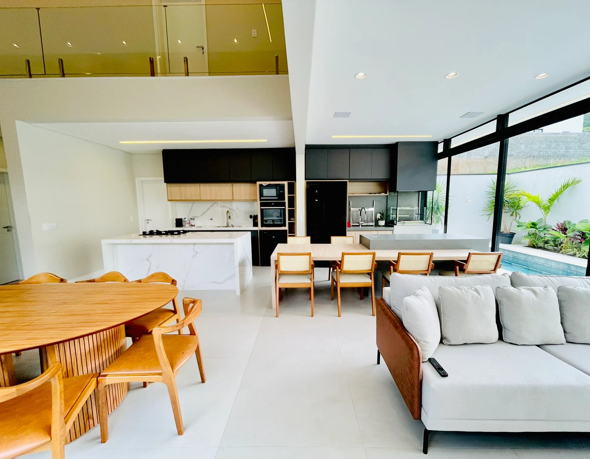 Casa à venda com 4 dormitórios no Condomínio Cyrela Landscape em Taubaté/SP. 