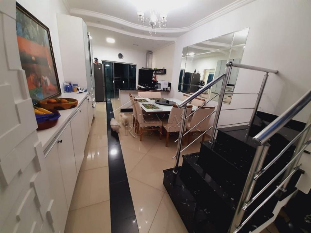 Casa à venda por R$ 1.500.000,00 - Tremembé/SP
