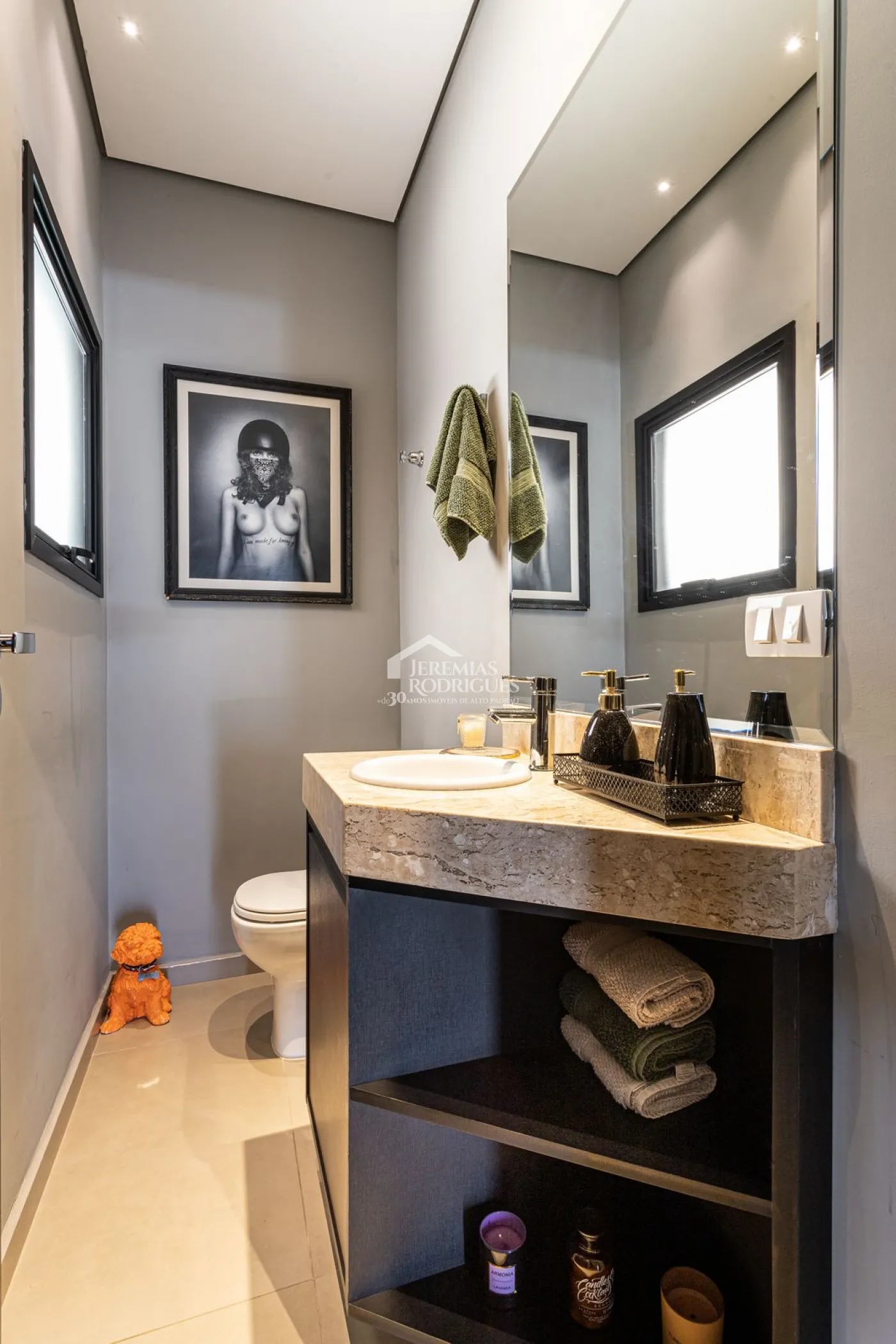 Casa para venda com 5 dormitórios no Residencial Estrelas da Mantiqueira em Campos do Jordão/SP