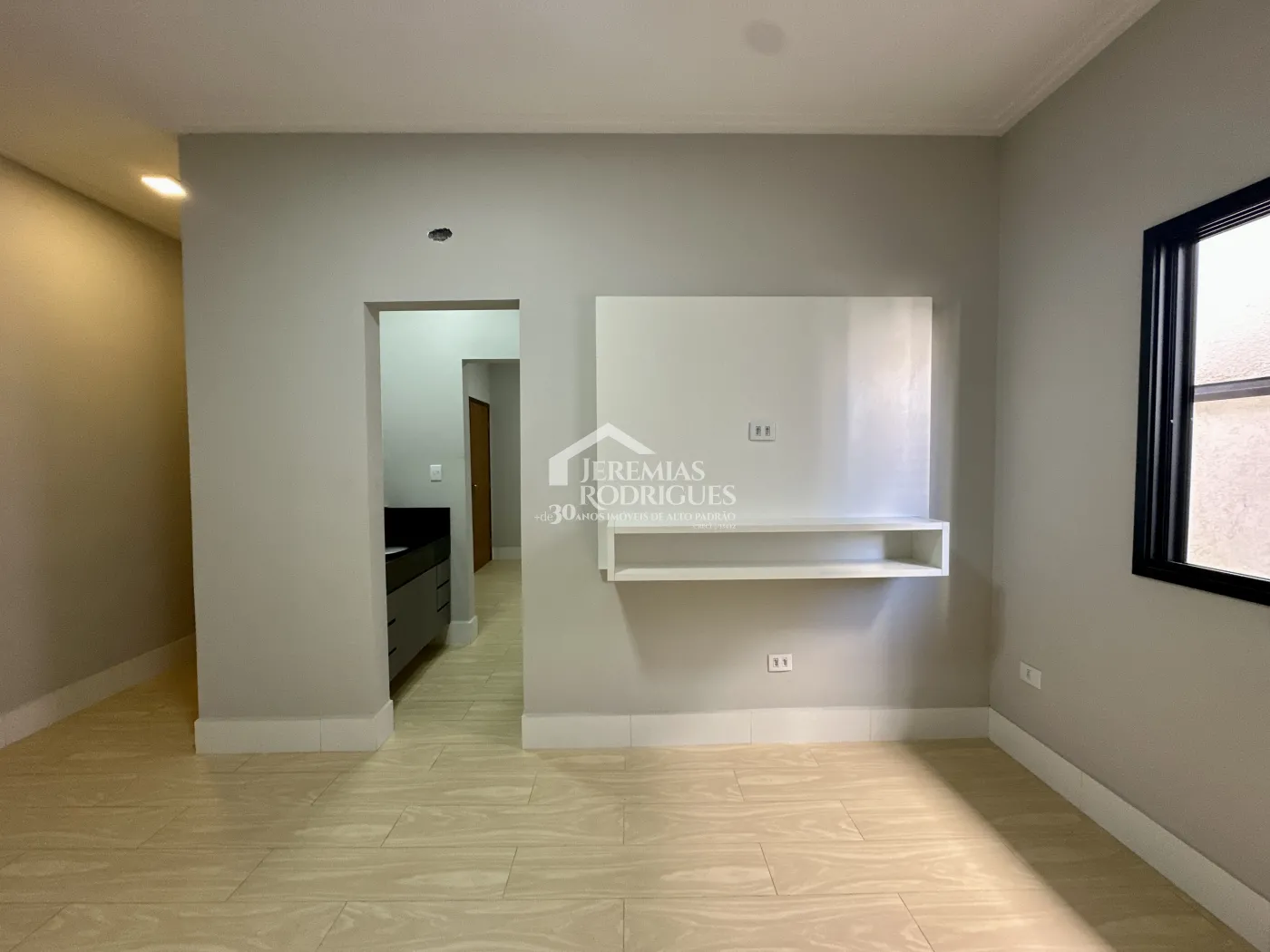 Casa para locação com 3 dormitórios no Condomínio Parque das Araucárias em Tremembé/SP