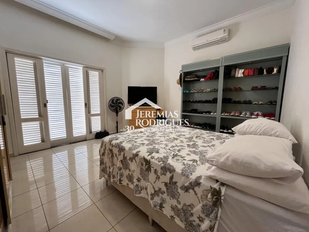 Casa de 419 m² à venda por R$ 1.800.000,00 - Taubaté/SP