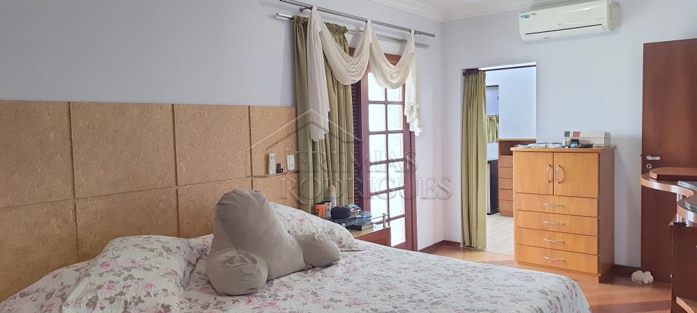 Casa à venda por R$ 2.000.000,00 - Taubaté/SP