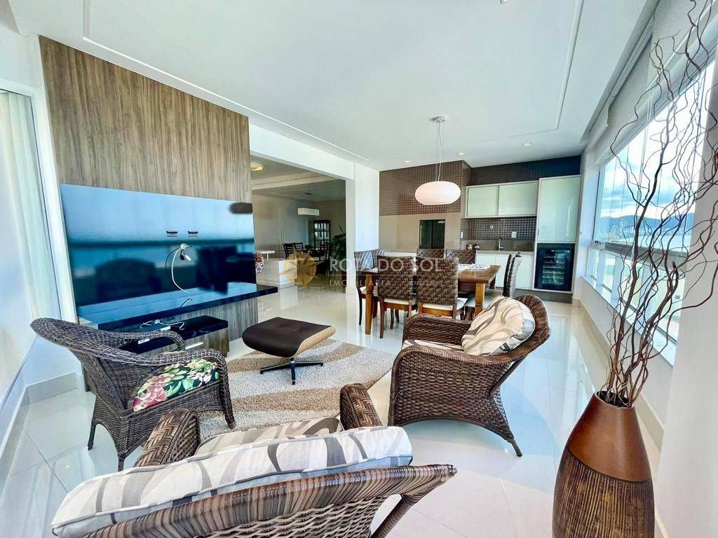 Beira Mar Apartamento Vista Mar 4 Suítes na Meia Praia — foto 7
