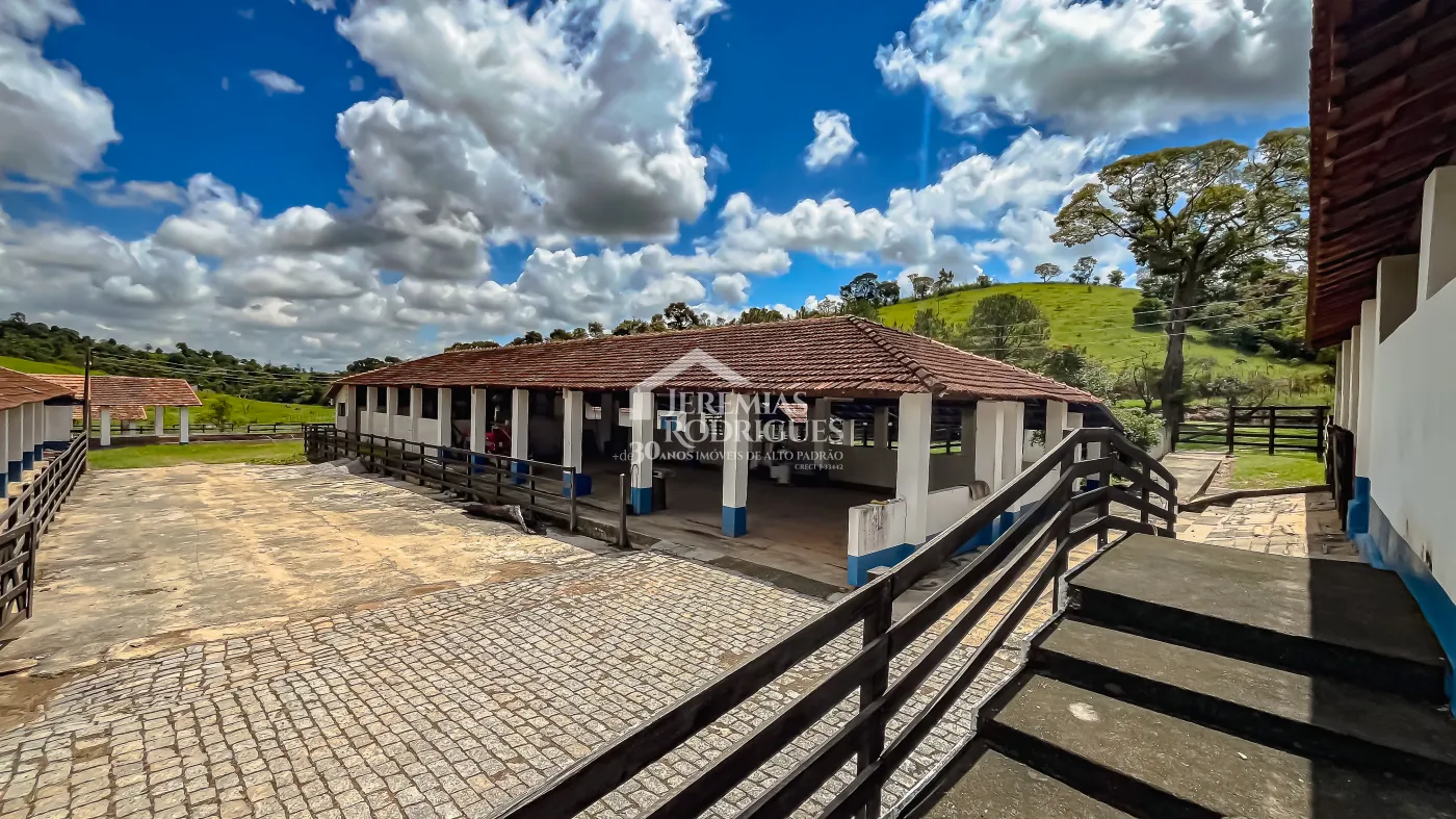 Fazenda com 2.808.000 m² - Caçapava/SP