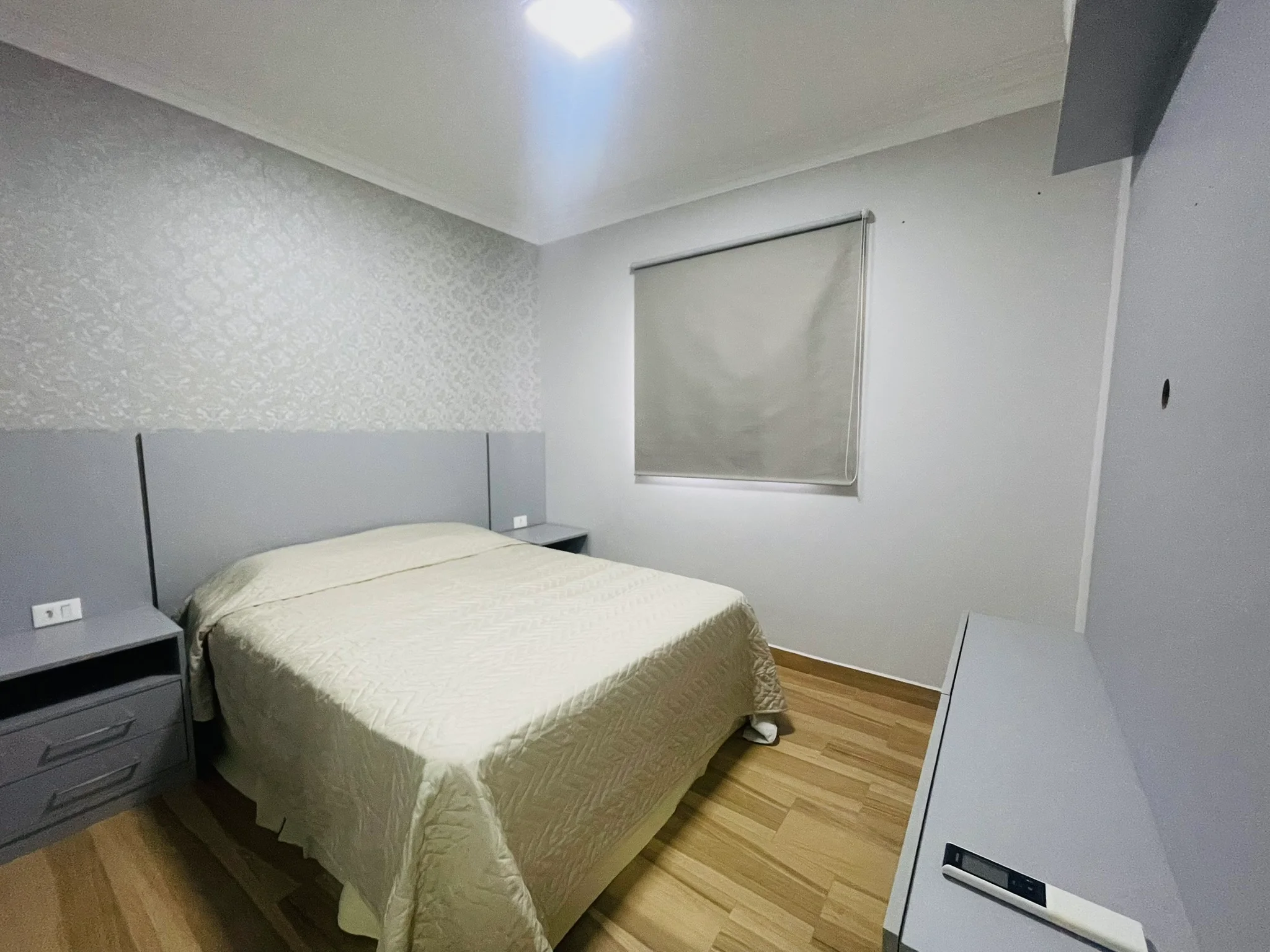 Apartamento à venda com 3 suítes no Condomínio Gran Terrace em Taubaté/SP. 