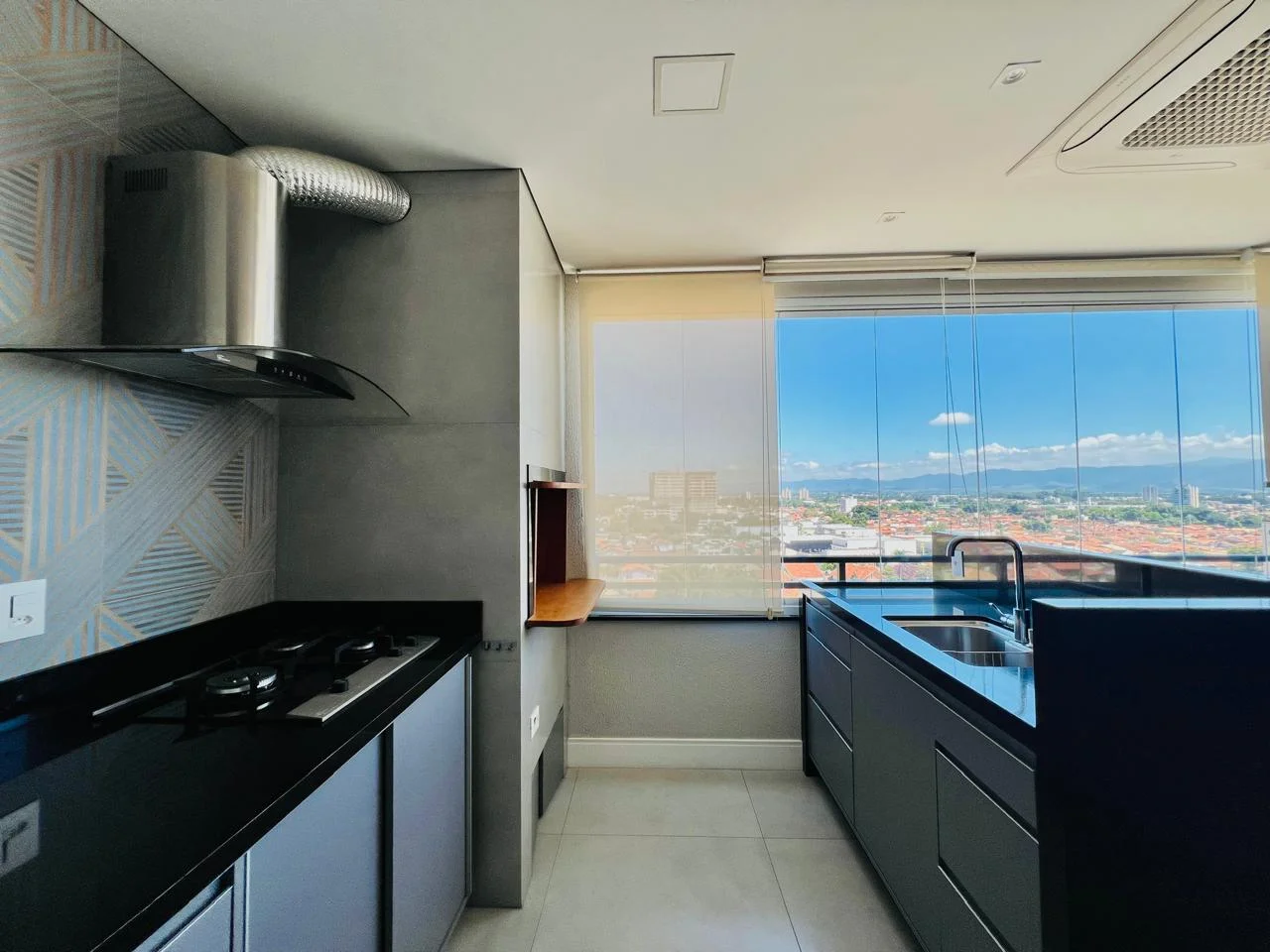 Apartamento para venda e locação no Edifício Grand Terrace em Taubaté/SP. 