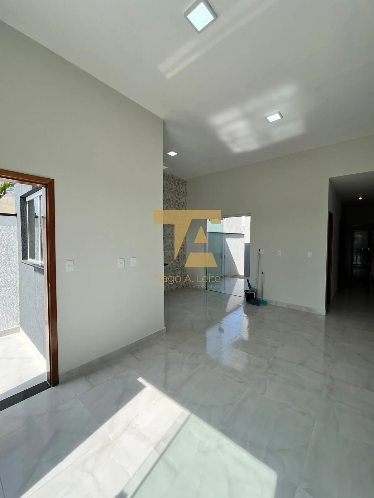 Casa Nova à Venda no Portal dos Eucaliptos em Pindamonhangaba | 2 Quartos (1 Suíte) — foto 2