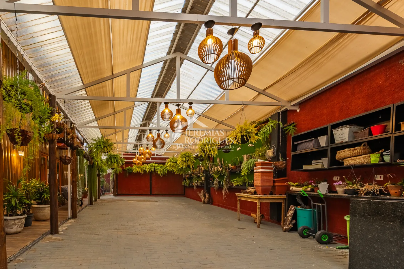 Casa com 5 suítes, 950 m² - Alto do Capivari - Campos do Jordão/SP