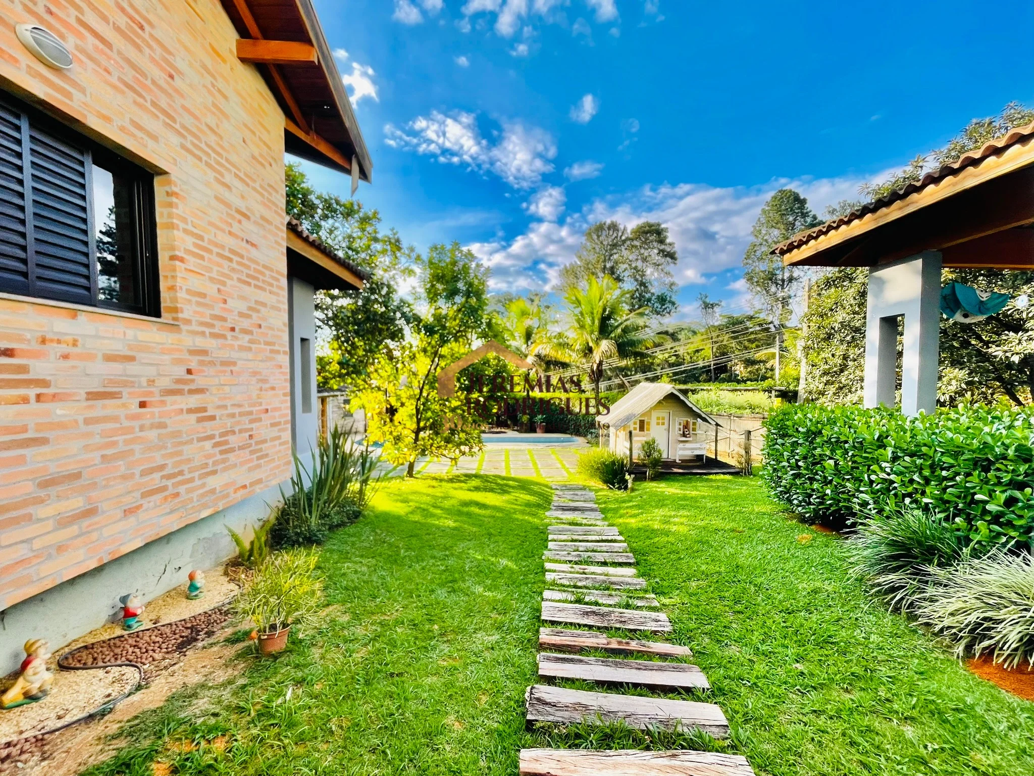Casa para locação e venda no Condomínio Chácaras Cataguá em Taubaté/SP. — foto 60