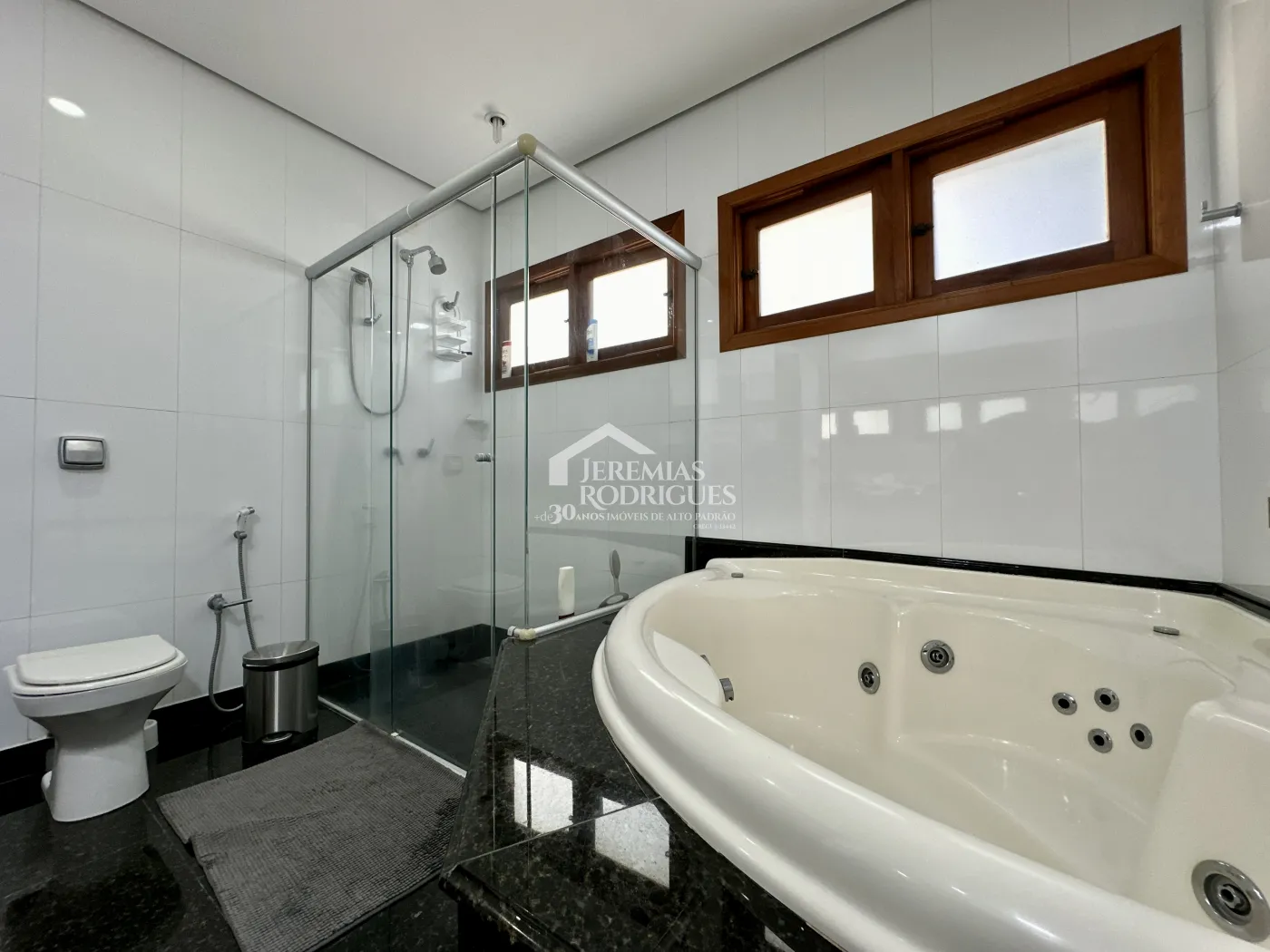 Casa com 3 suítes, 386 m² - Condomínio Taubaté Village - Taubaté/SP