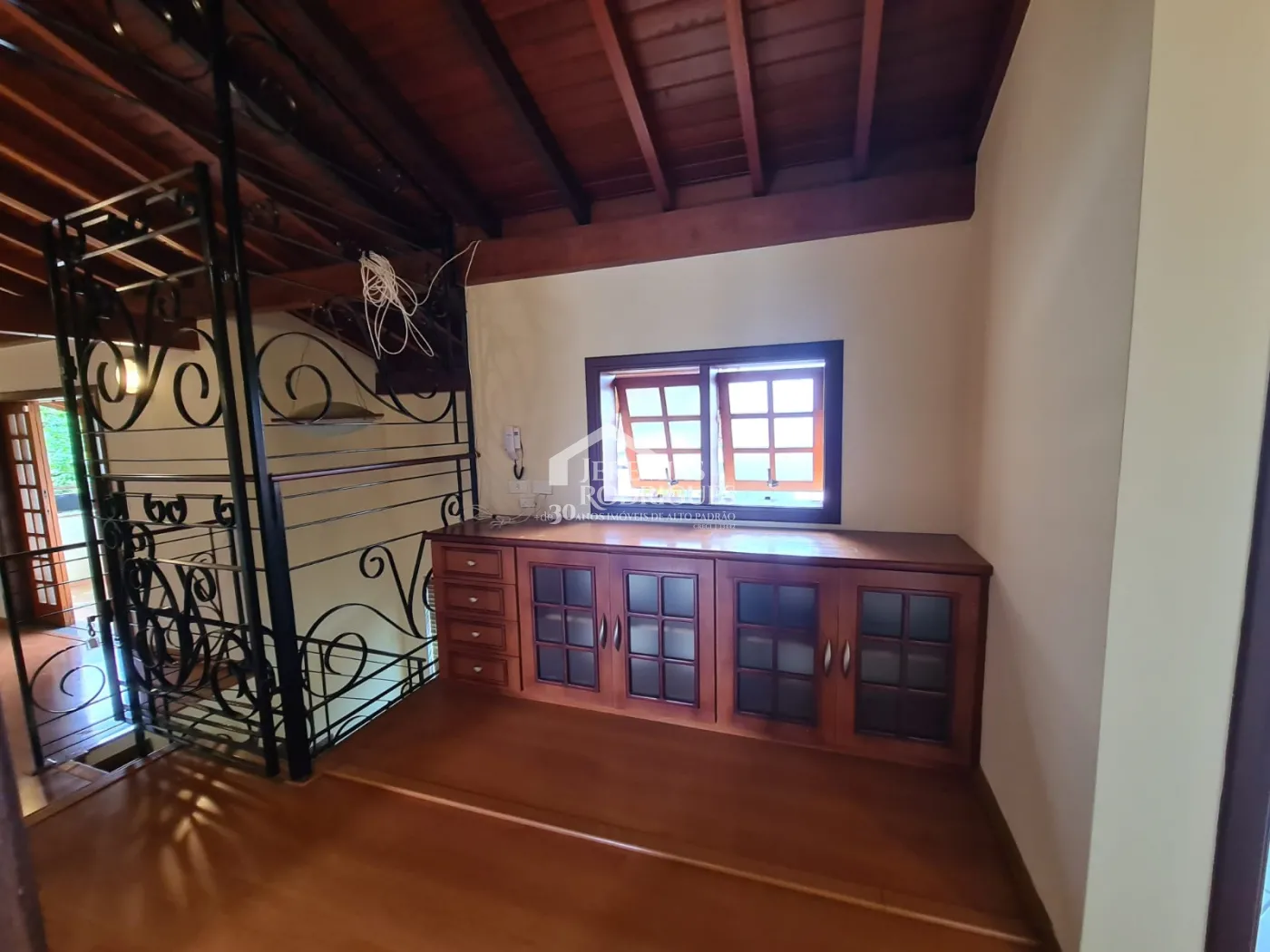 Casa com 3 dormitórios, 344 m² - Loteamento Village Tremembé - Tremembé/SP.